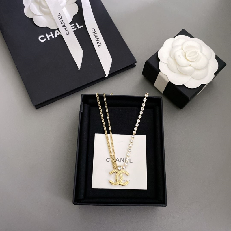 Chanel Necklaces